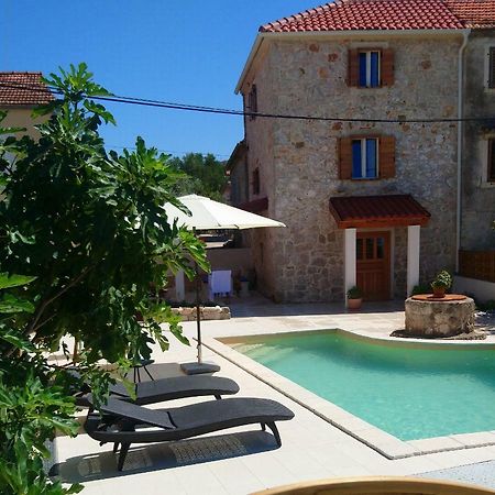 Villa Santa Eufemia Sutomiscica Dış mekan fotoğraf